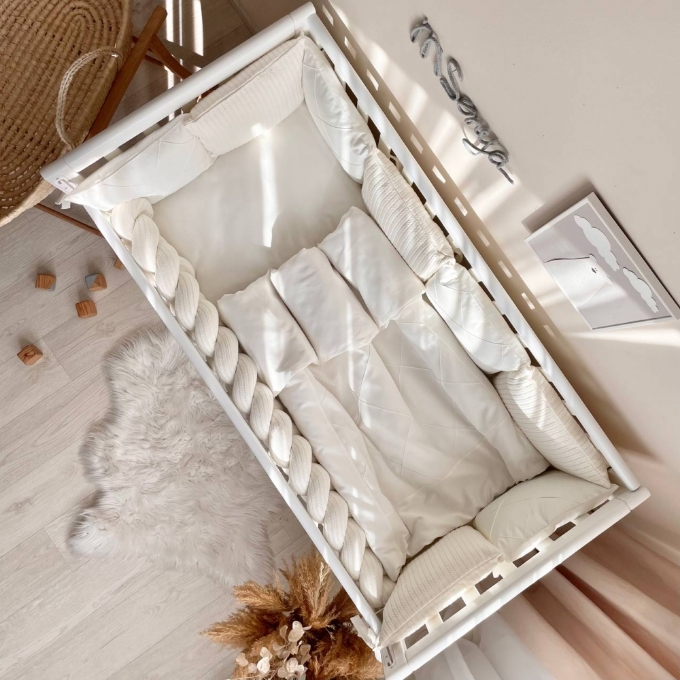 Set lenjerie patut bebe Velvet milky (7)